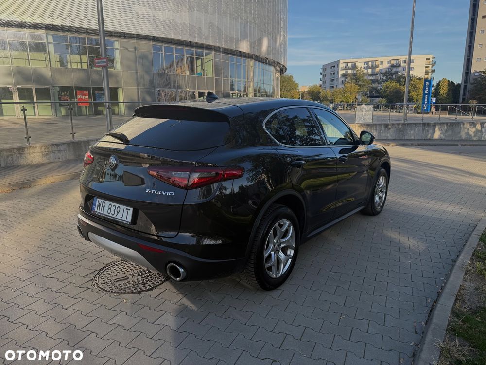Alfa Romeo Stelvio 2018 photo 3