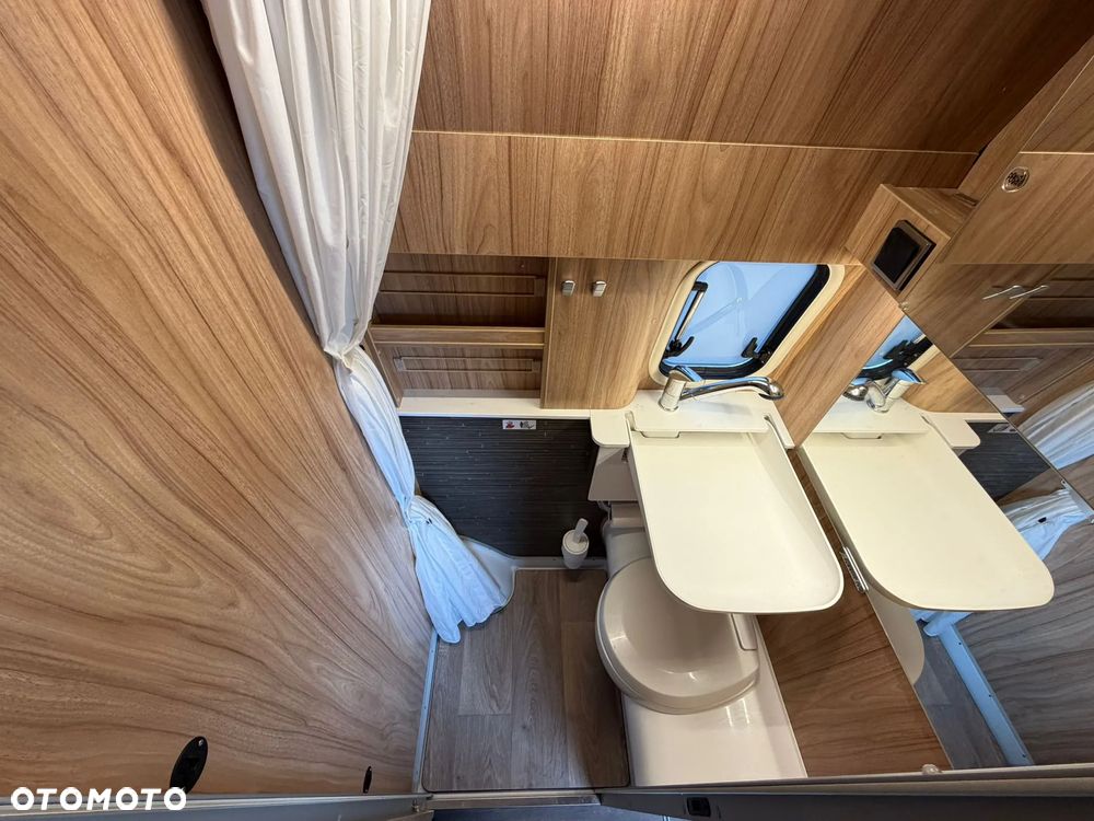 Hymer-Eriba Grand Canyon S - 16
