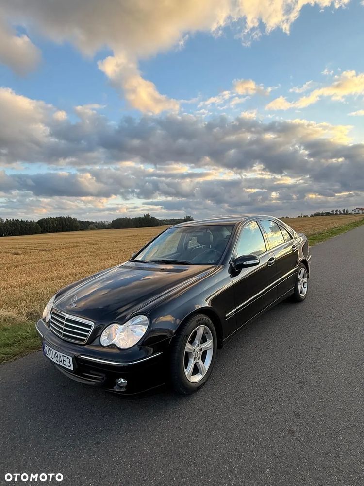 Mercedes-Benz Klasa C 180 Kompressor Automatik Avantgarde - 26