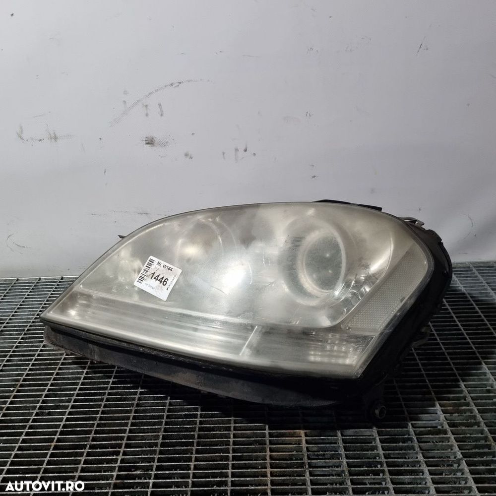 Far Stanga Mercedes ML W164 2005 - 2008 SUV 4 Usi (1446) Xenon - 2