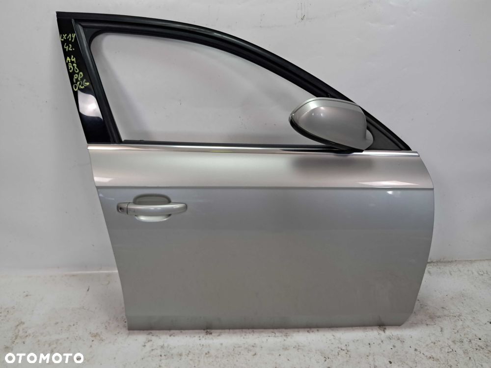 AUDI A4 B8 drzwi prawy przód prawe przednie LX1Y oryginalny lakier - 1