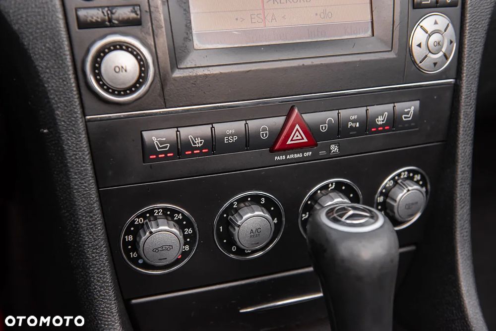 Mercedes-Benz SLK - 22