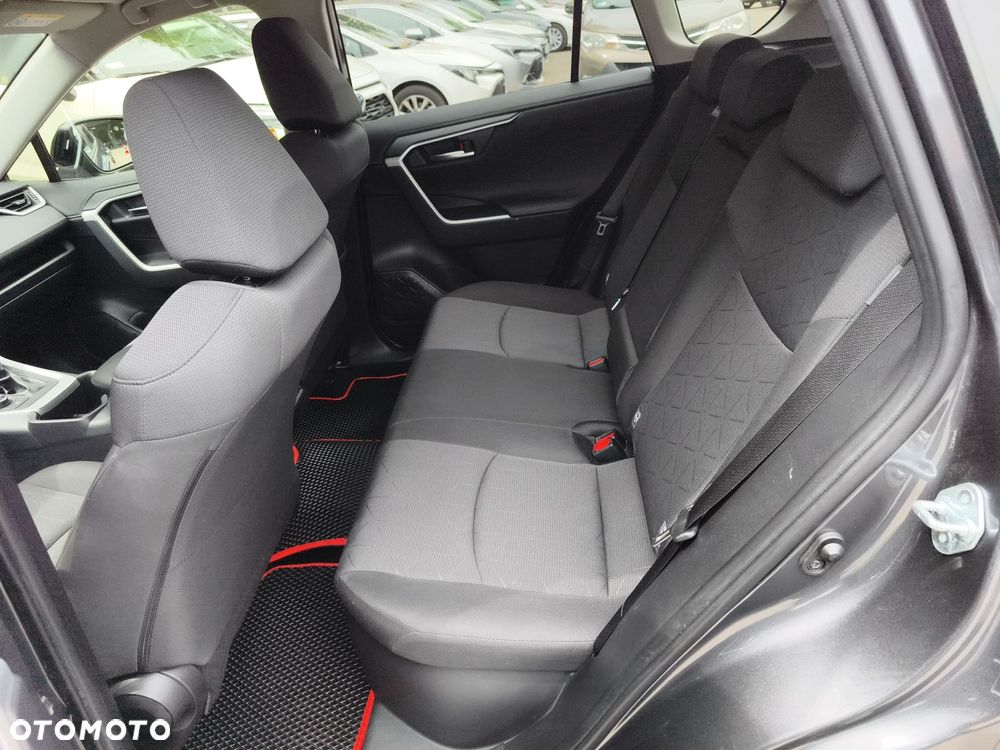 Toyota RAV4 - 14