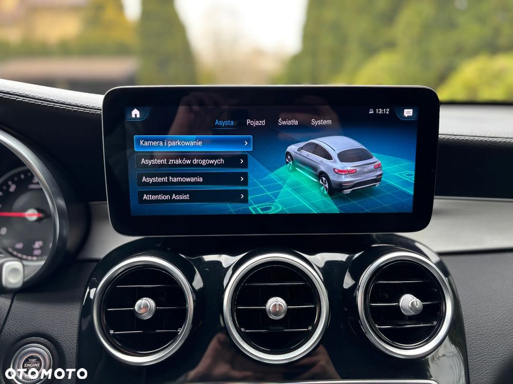 Mercedes-Benz GLC 220 d 4Matic 9G-TRONIC AMG Line - 34