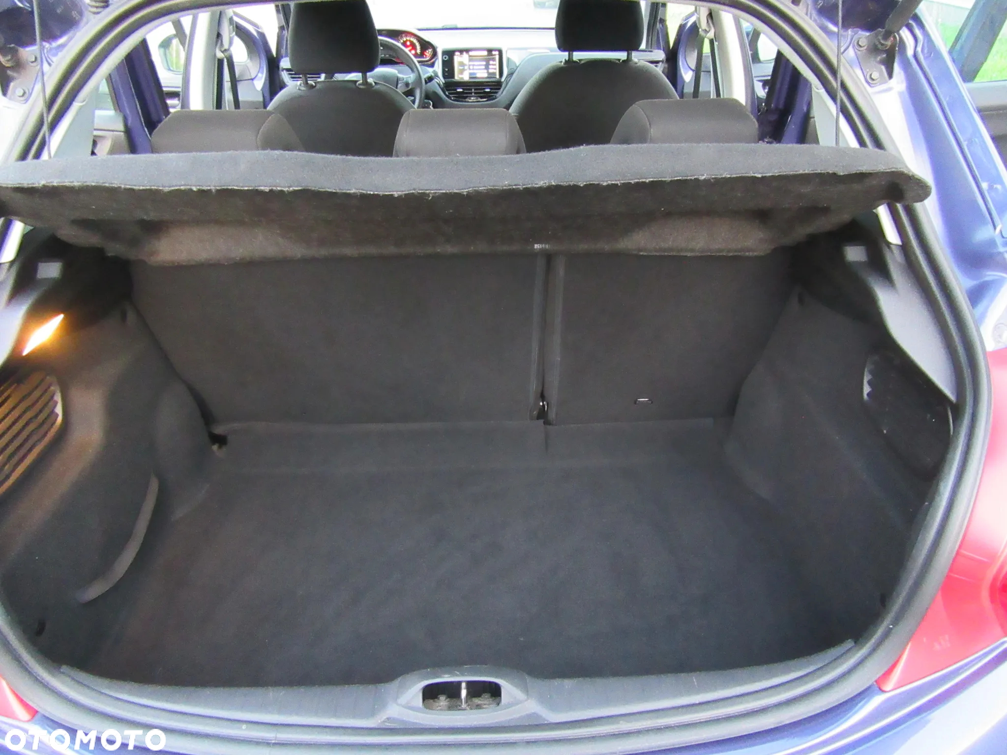 Peugeot 208 1.2 PureTech Allure - 16