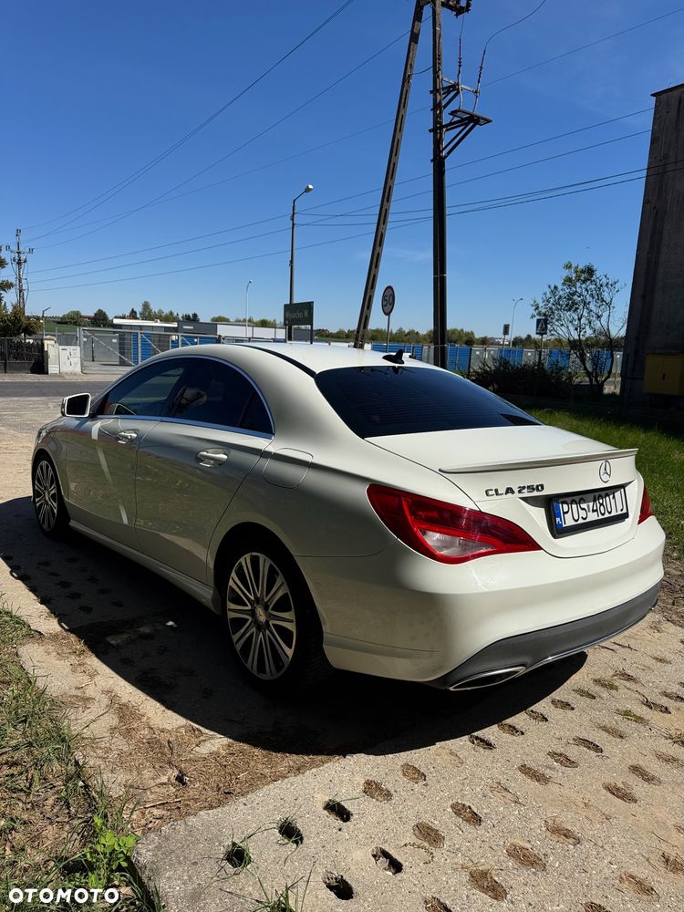 Mercedes-Benz CLA 250 7G-DCT - 4