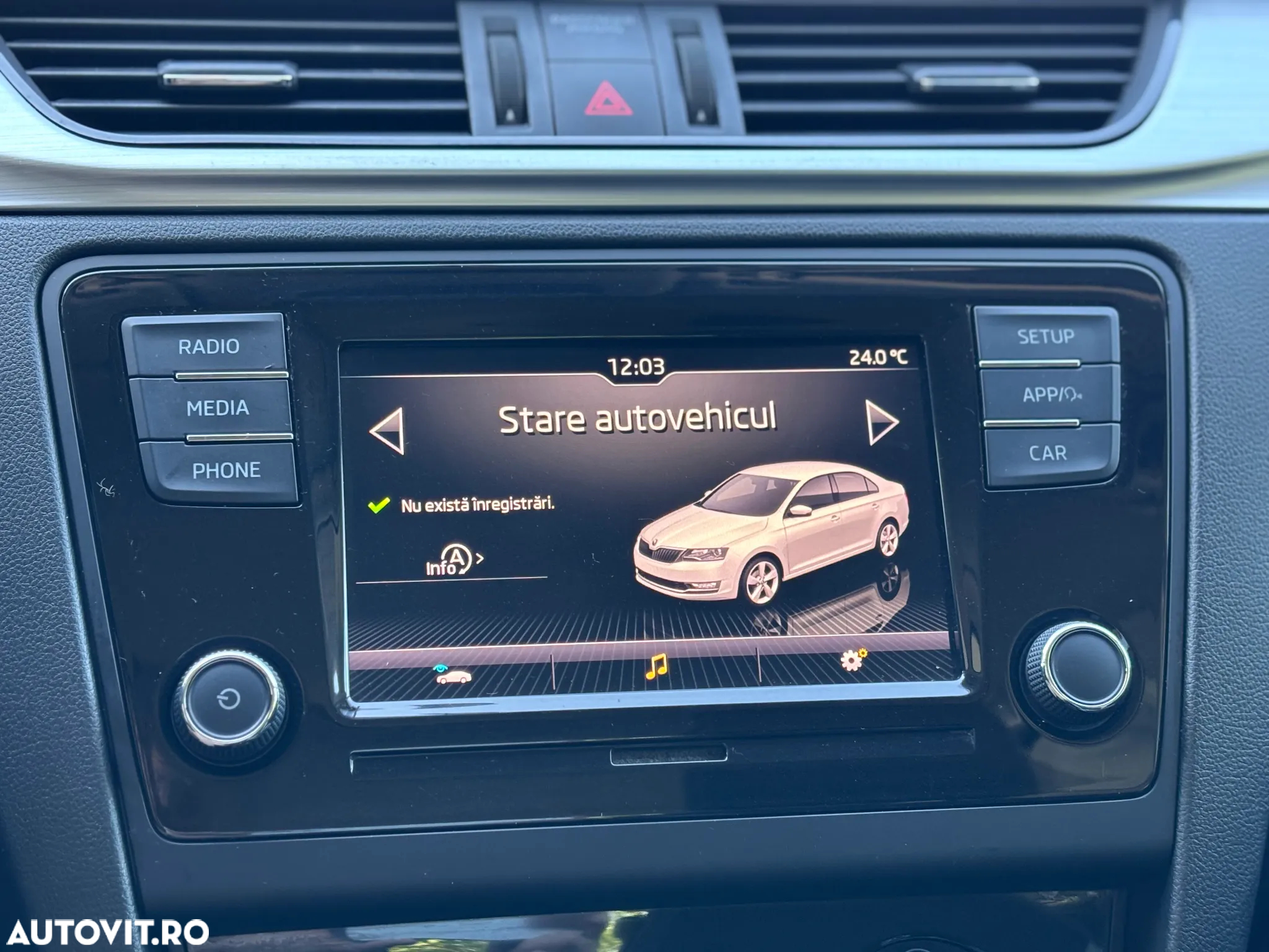 Skoda RAPID 1.0 TSI Ambition - 31