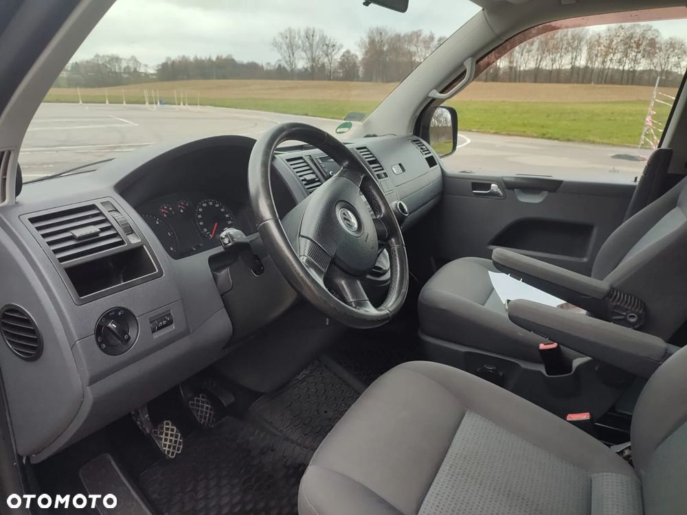 Volkswagen Caravelle L1 - 6