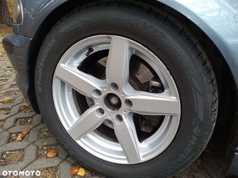 BMW Seria 3 328i - 10