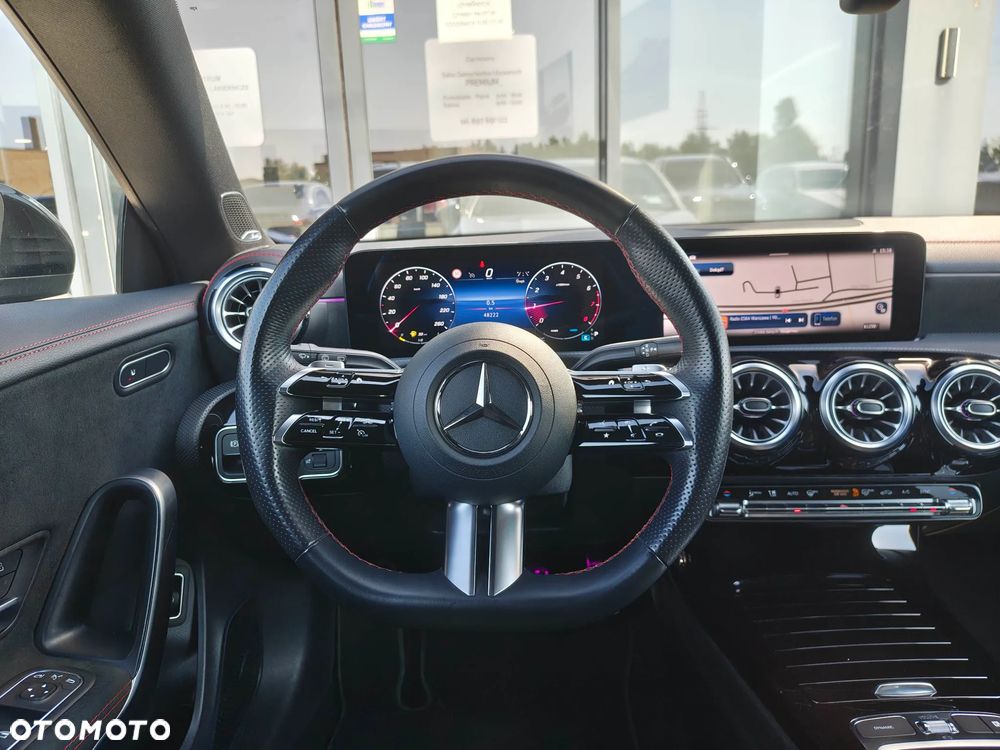 Mercedes-Benz CLA 200 mHEV AMG Line 7G-DCT - 11