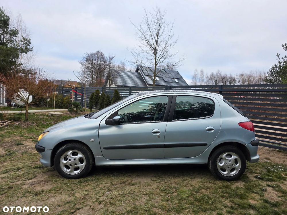 Peugeot 206 75 Quiksilver - 6