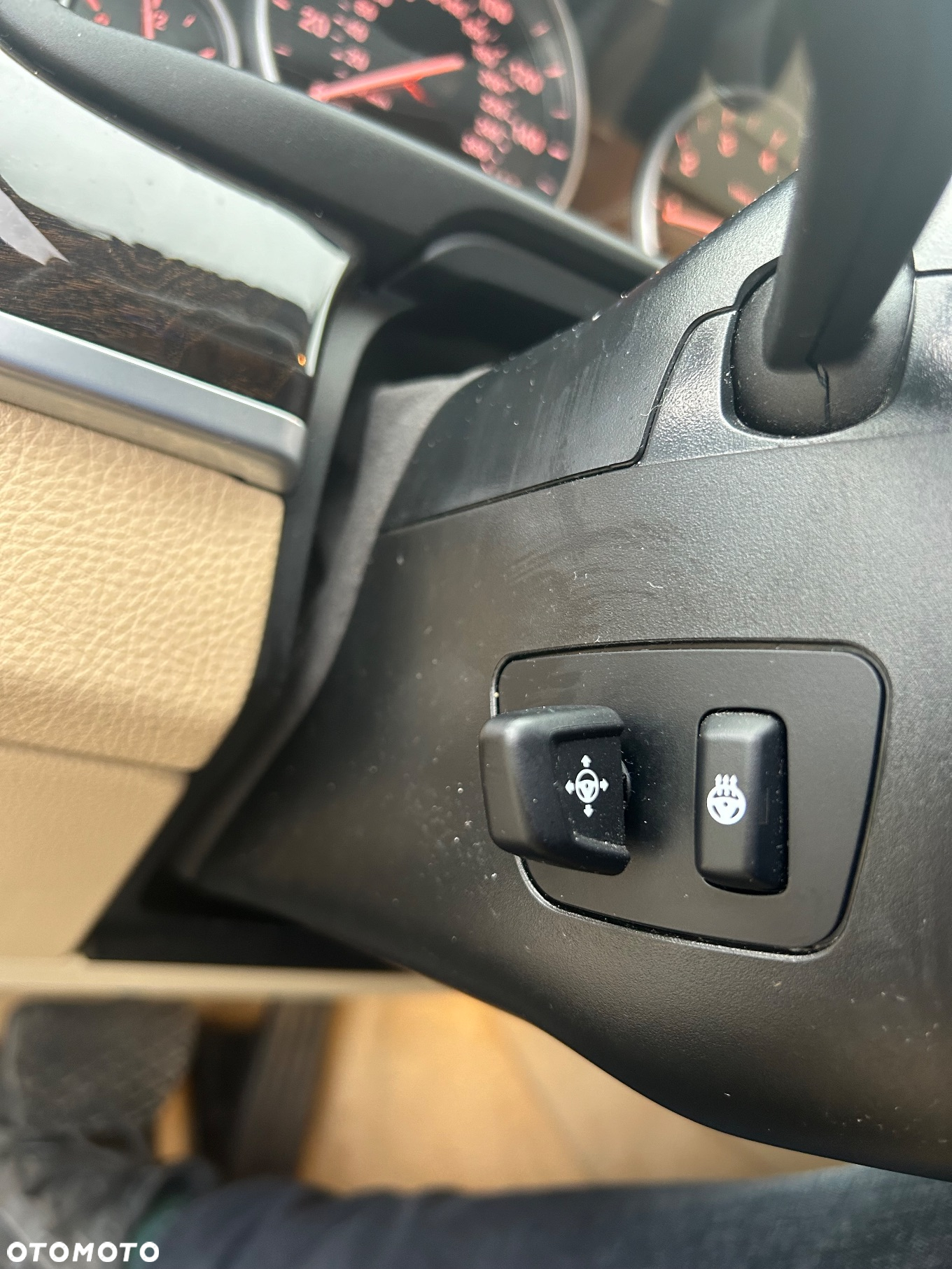 BMW Seria 5 528i xDrive - 11