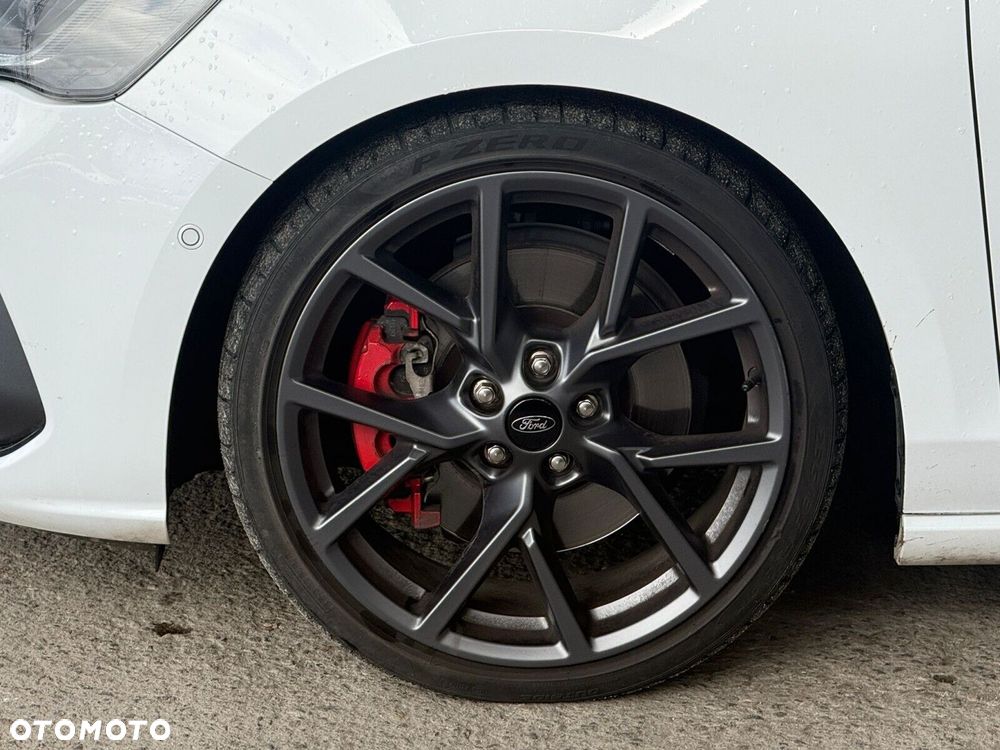 Ford Focus - 9