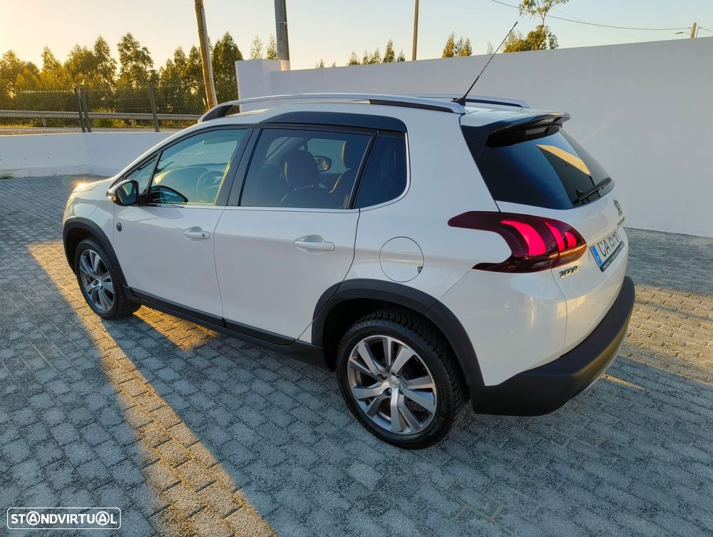 Peugeot 2008 1.2 PureTech Crossway - 7