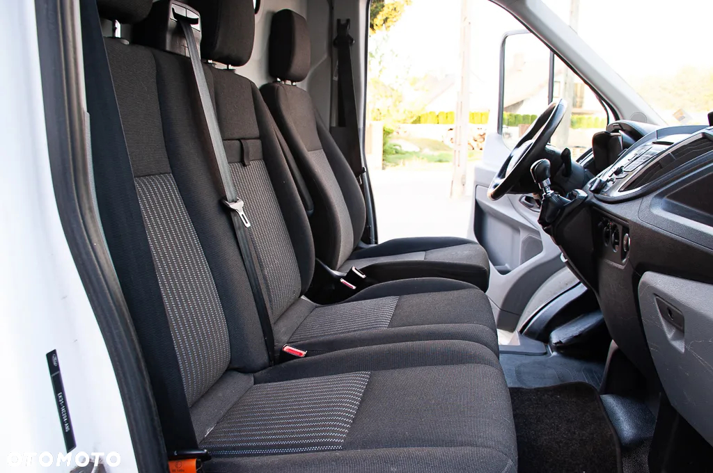 Ford Transit - 40