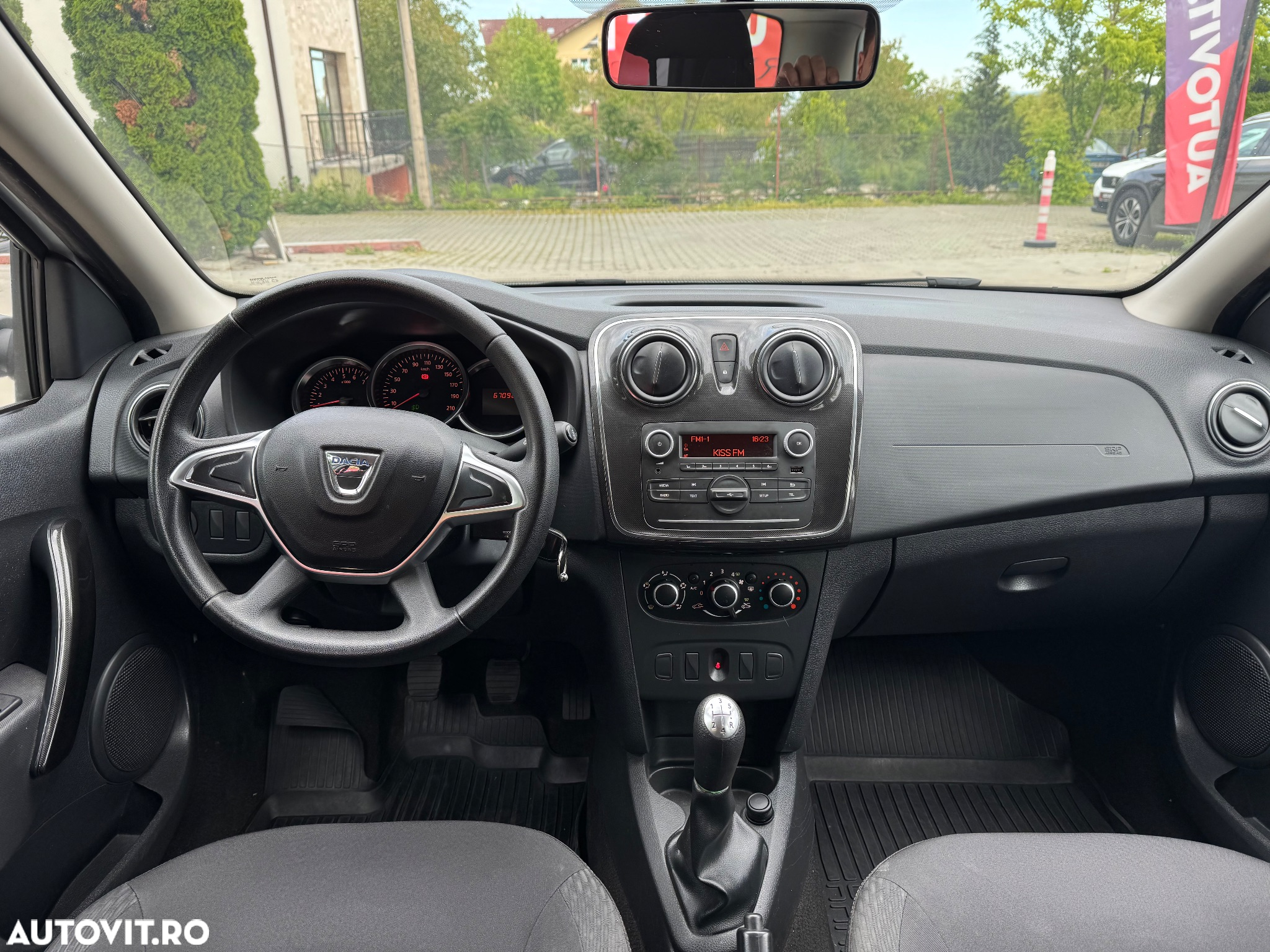 Dacia Logan MCV 1.5 Blue dCi Laureate - 6