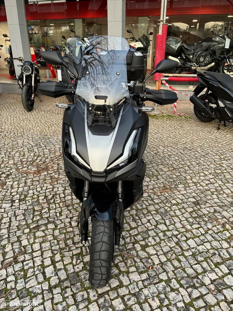 Honda ADV 350 IA - 6