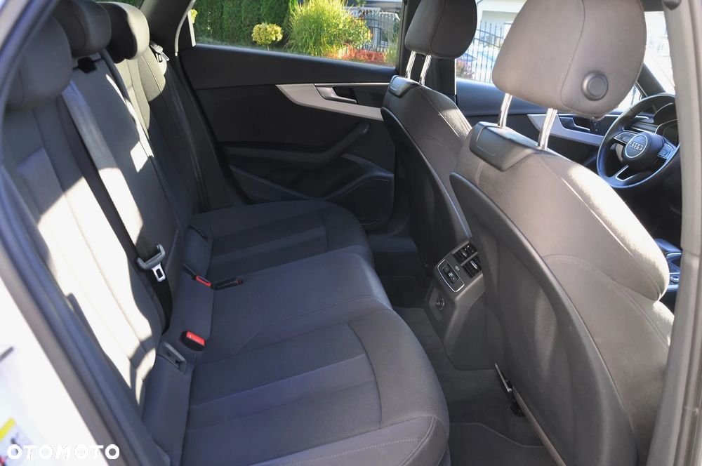 Audi A4 - 18
