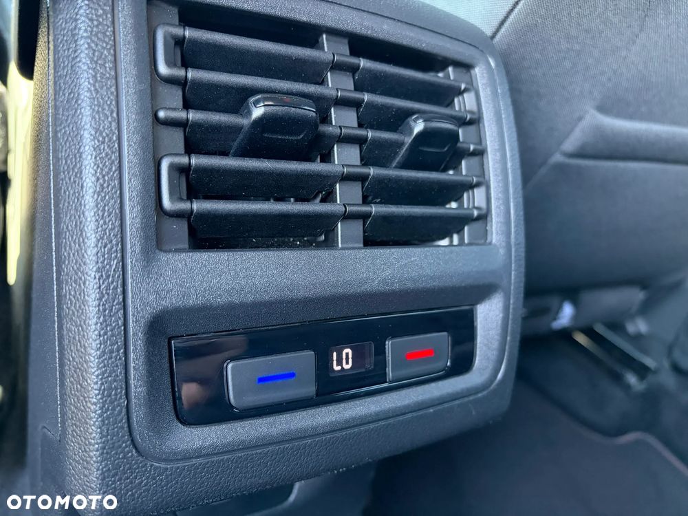 Volkswagen Golf 2.0 TSI GTI DSG - 23