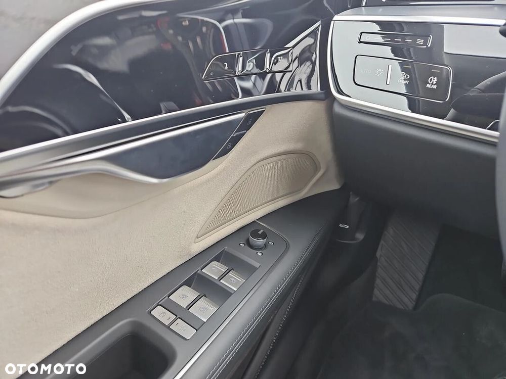 Audi A8 L 60 TFSI mHEV Quattro Tiptr - 15