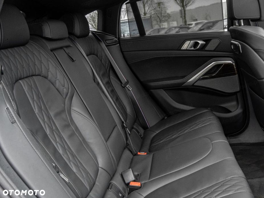BMW X6 xDrive30d mHEV sport - 12