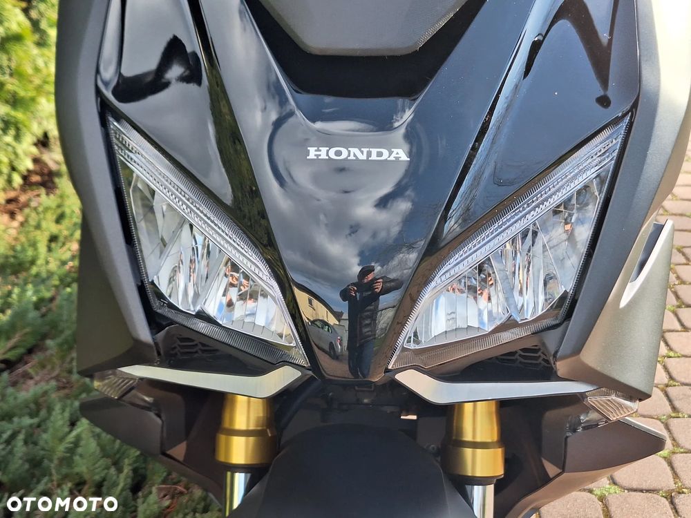 Honda NSS - 22