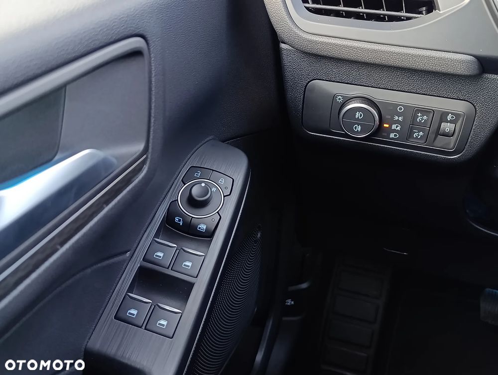 Ford Kuga 1.5 EcoBoost FWD Titanium - 18