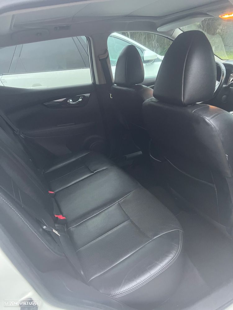 Nissan Qashqai 1.5 dCi N-Connecta - 7