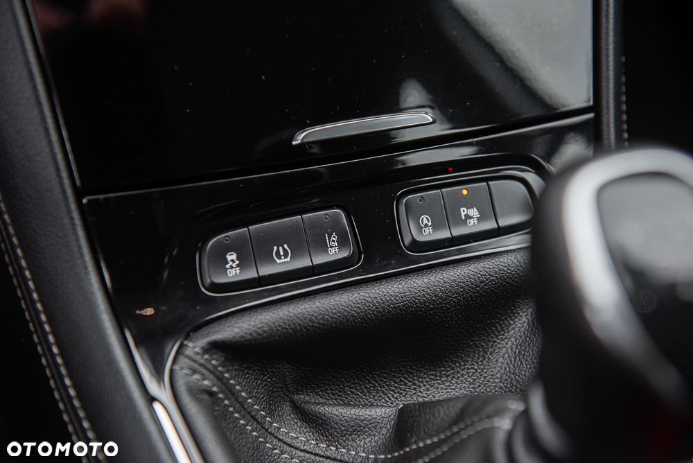 Opel Grandland X 1.2 Start/Stop Business Edition - 24