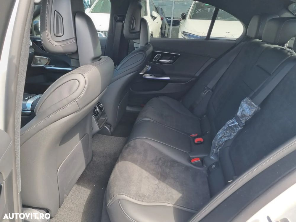 Mercedes-Benz C 300 MHEV 4MATIC - 23