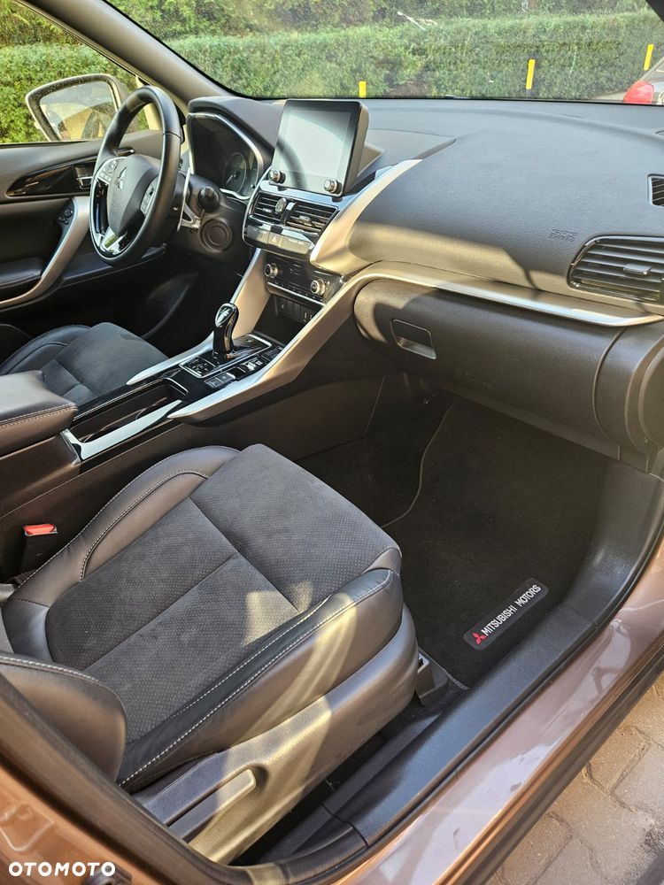 Mitsubishi Eclipse Cross - 13