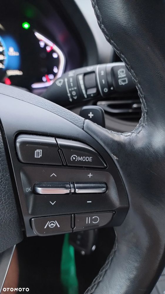 Hyundai i30 1.0 T-GDI 48V-Hybrid DCT Connect & Go - 35