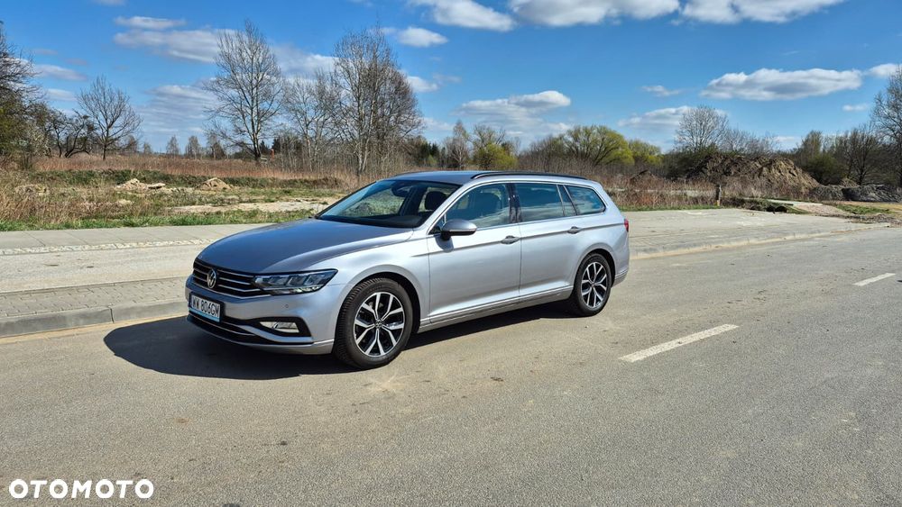 Volkswagen Passat 1.5 TSI EVO Business DSG - 1