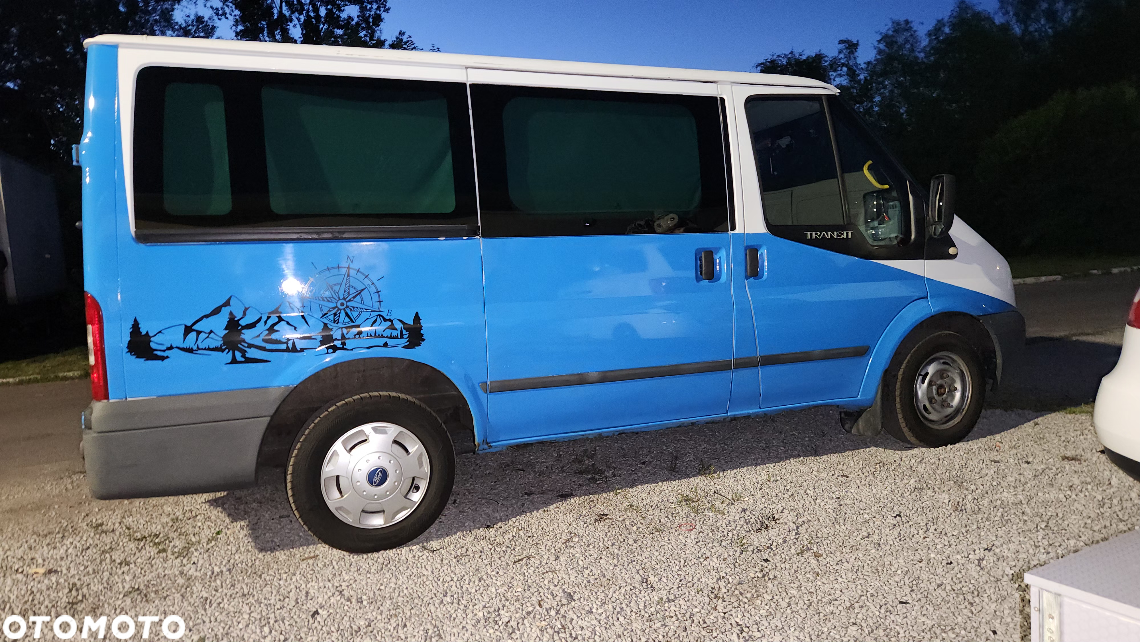 Ford Transit 350 L5 RWD Trend - 28