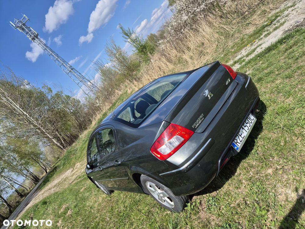 Peugeot 407 HDi 110 Esplanade - 35