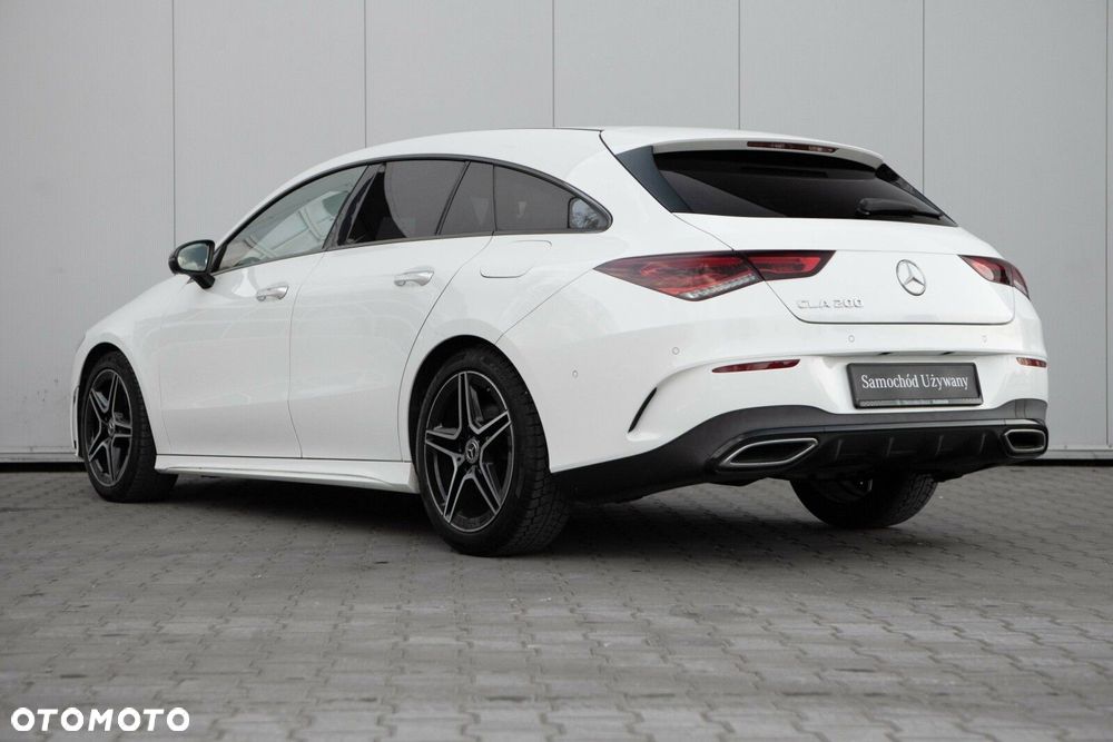 Mercedes-Benz CLA 200 AMG Line 7G-DCT - 7