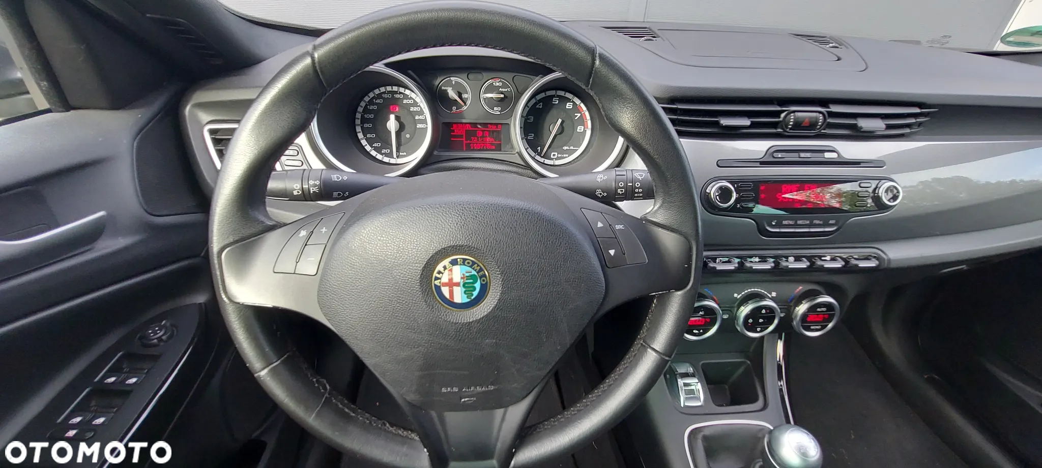 Alfa Romeo Giulietta 1.4 TB 16V Business - 24