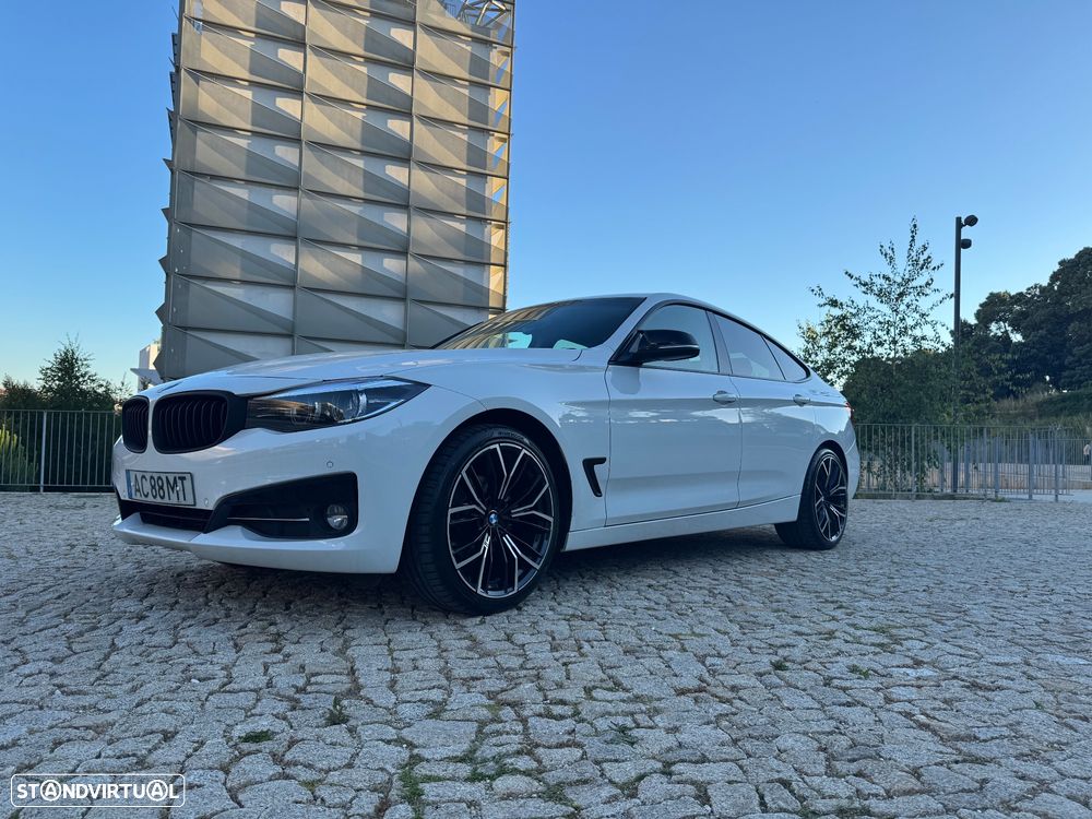 BMW 318 Gran Turismo d Sport Line - 2