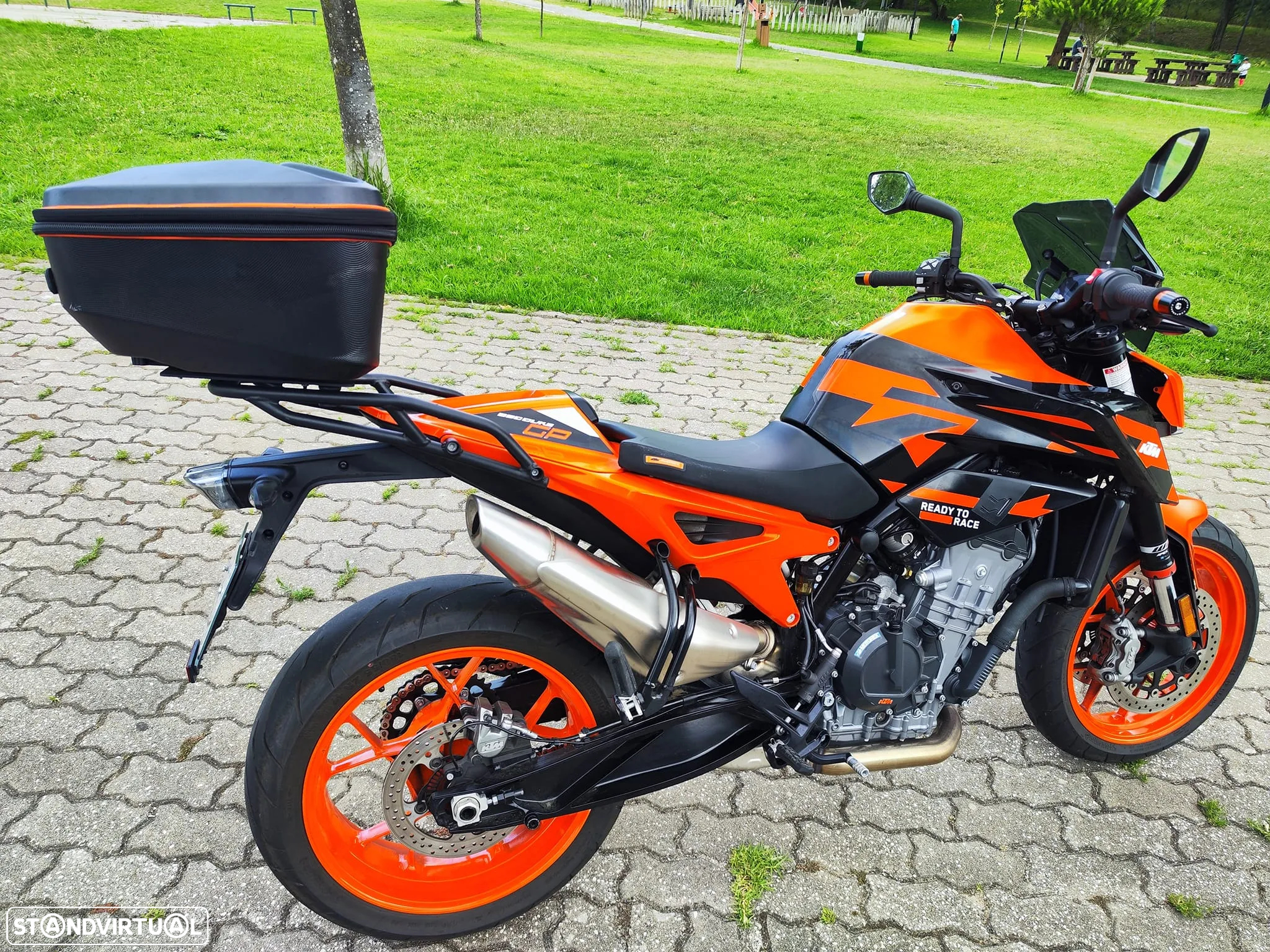KTM Duke 890 Gp - 3