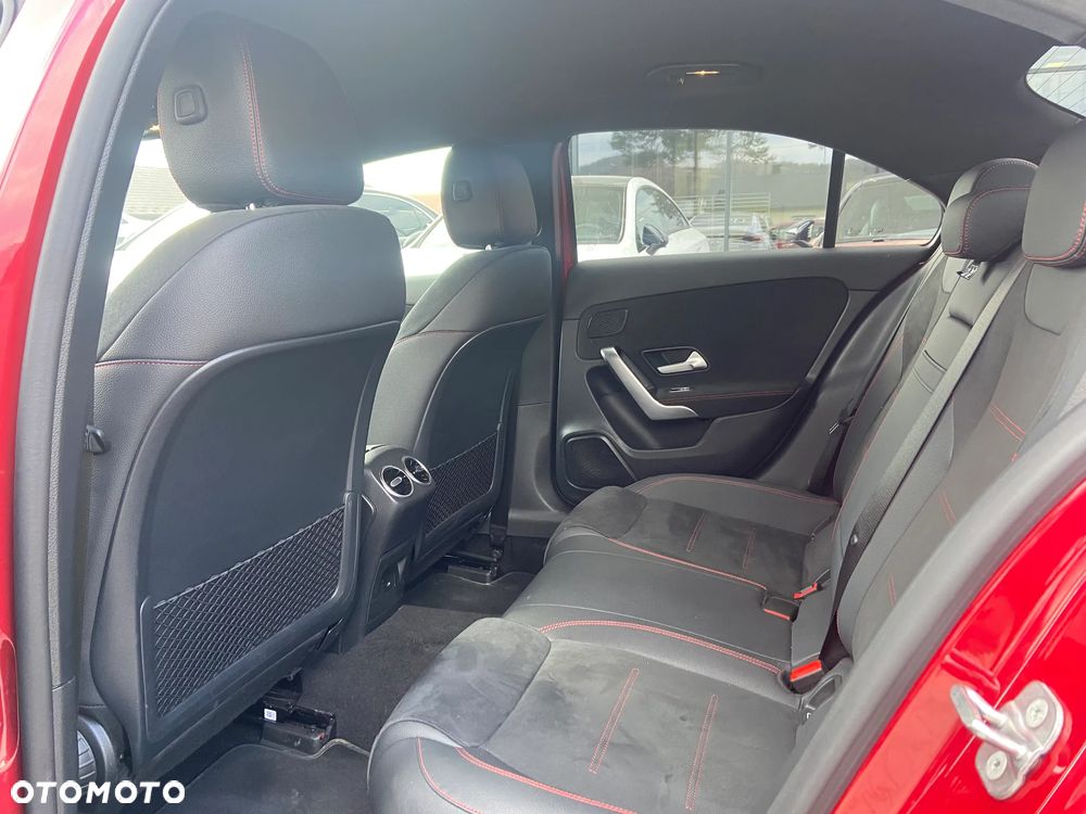 Mercedes-Benz Klasa A 200 AMG Line 7G-DCT - 8