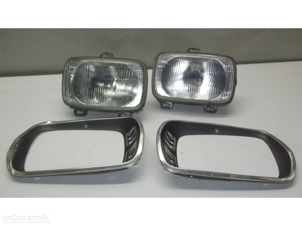 Mazda 818 farois da frente + grelhas - 1