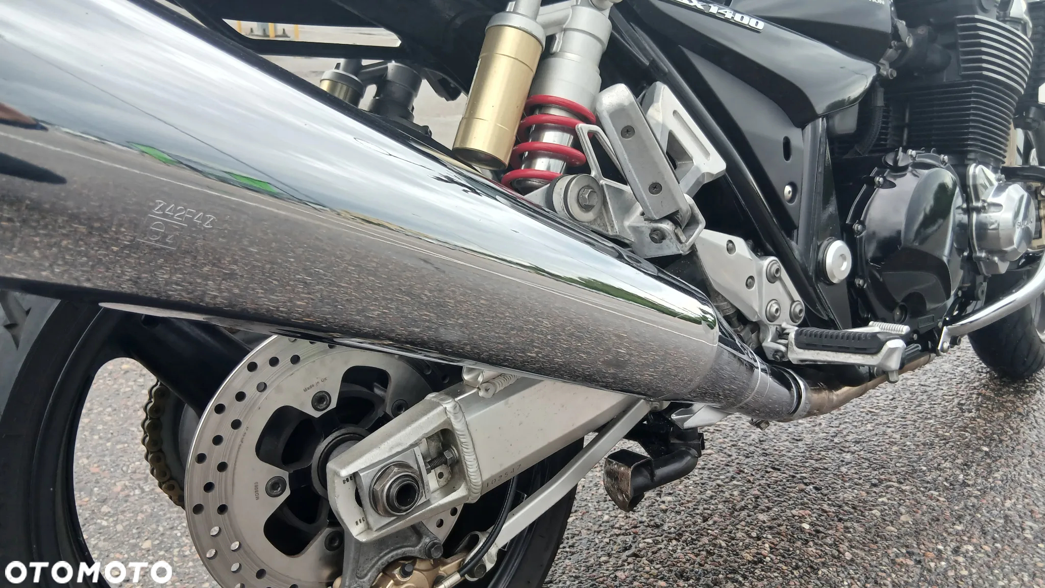 Suzuki GSX - 10