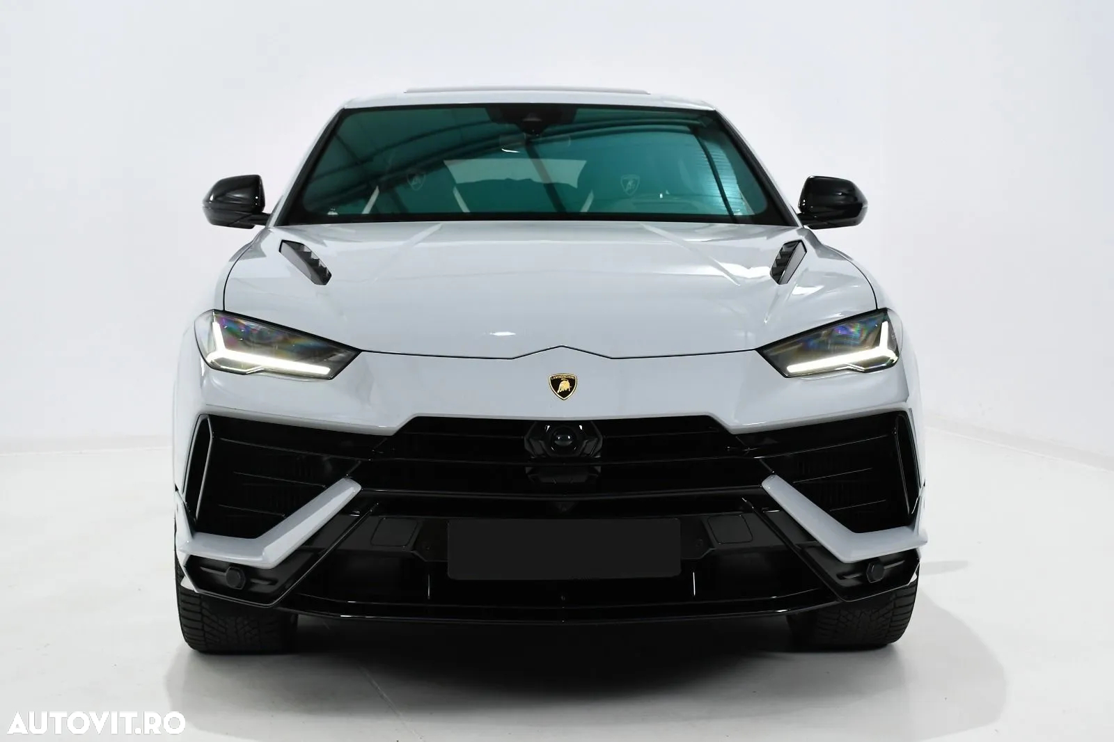 Lamborghini URUS - 4