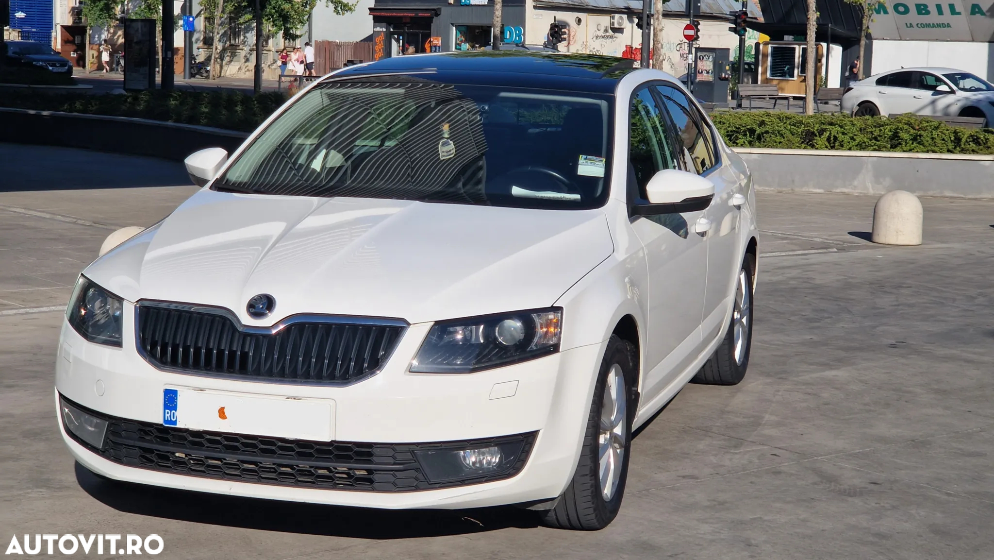 Skoda Octavia 1.4 TSI ELEGANCE - 10