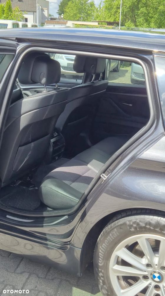 BMW Seria 5 520d - 13