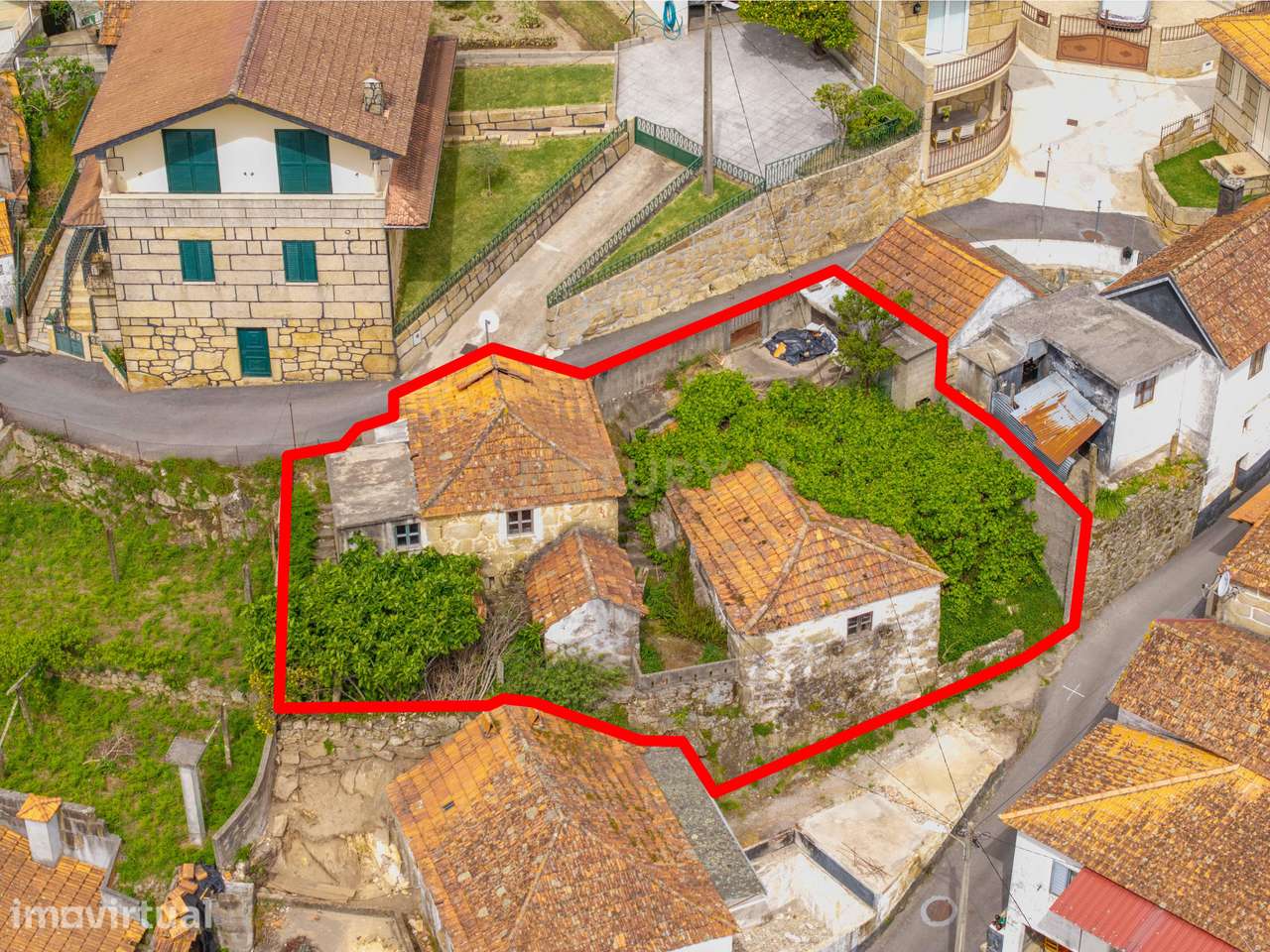 Duas moradias para reabilitar no lugar de Laurentim, Sande - Grande imagem: 4/19
