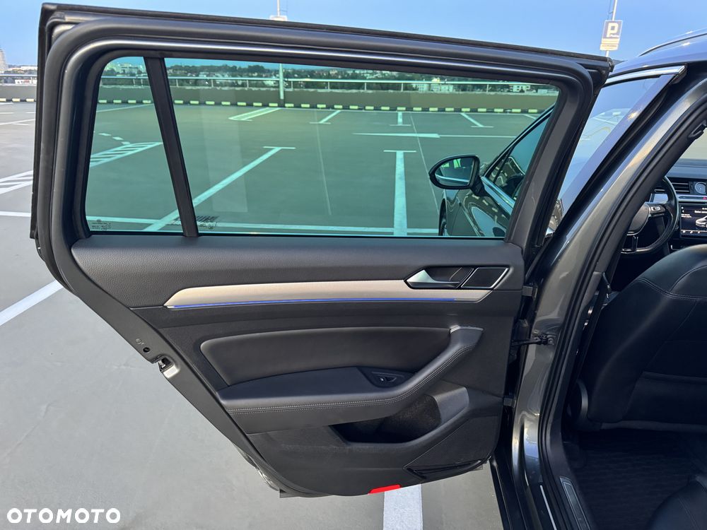 Volkswagen Passat 1.4 TSI DSG GTE - 12