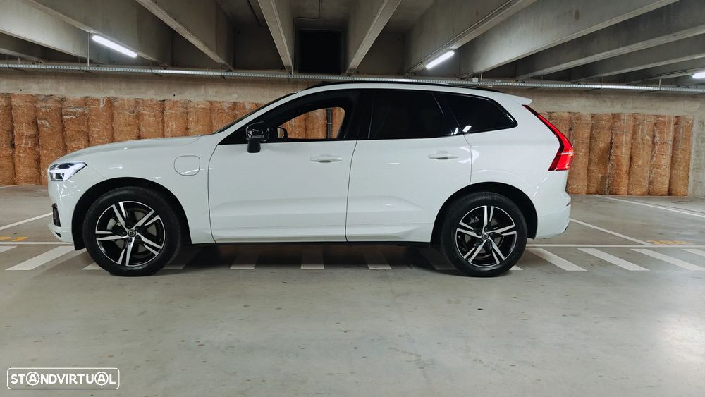 Volvo XC 60 2.0 T8 PHEV R-Design AWD - 11
