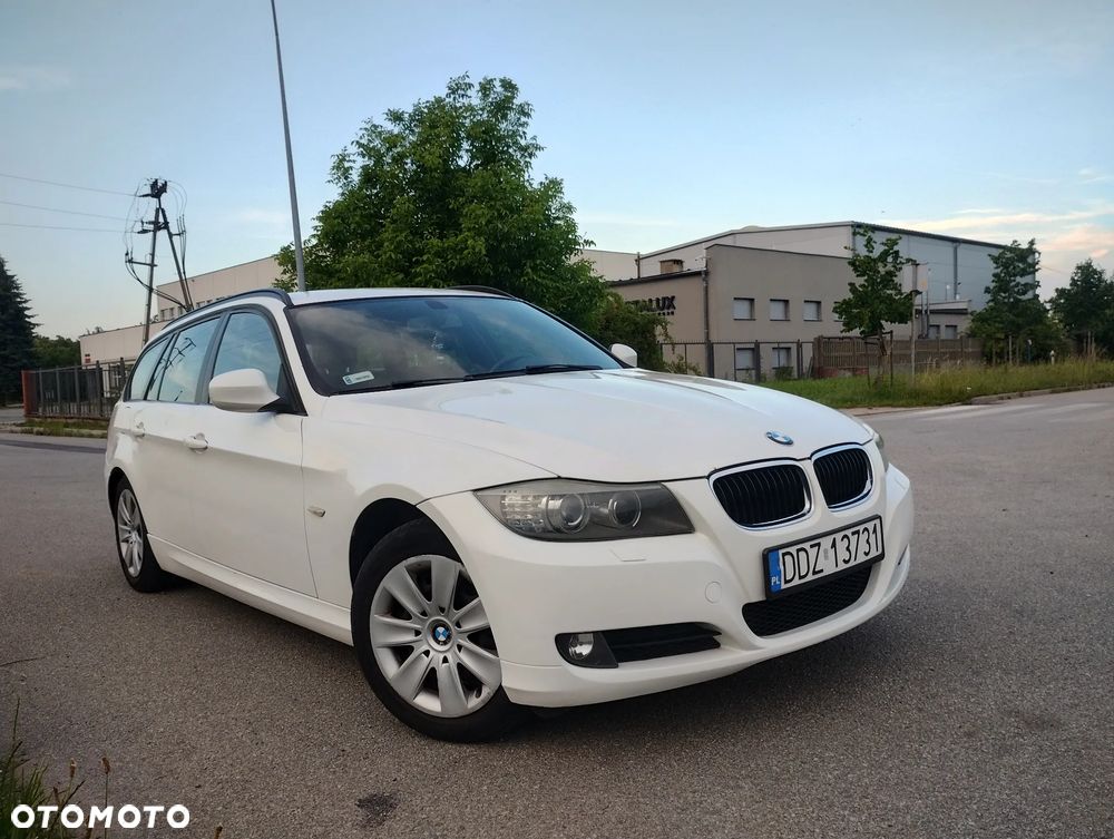 BMW Seria 3 316i - 1