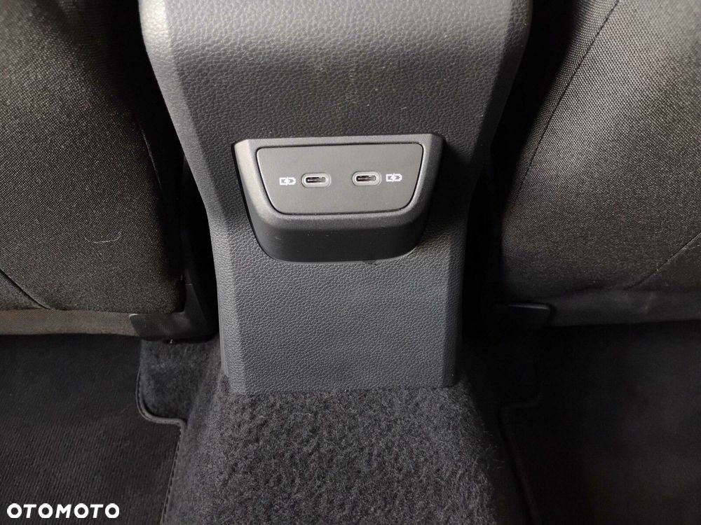 Volkswagen Taigo 1.0 TSI Style DSG - 29